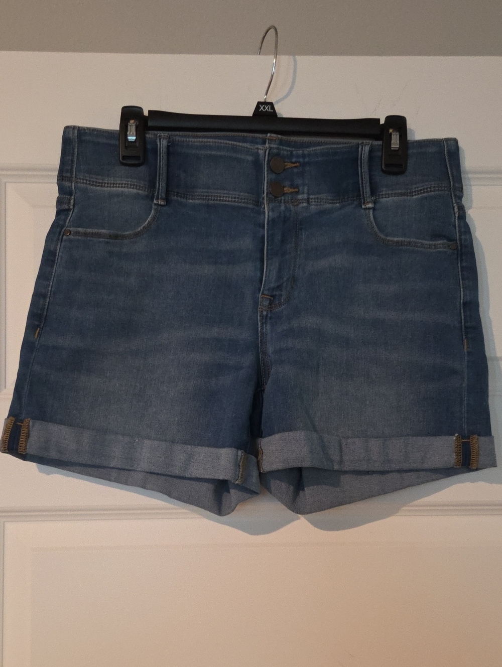Apt. 9 Blue Rolled-Hem Denim Shorts